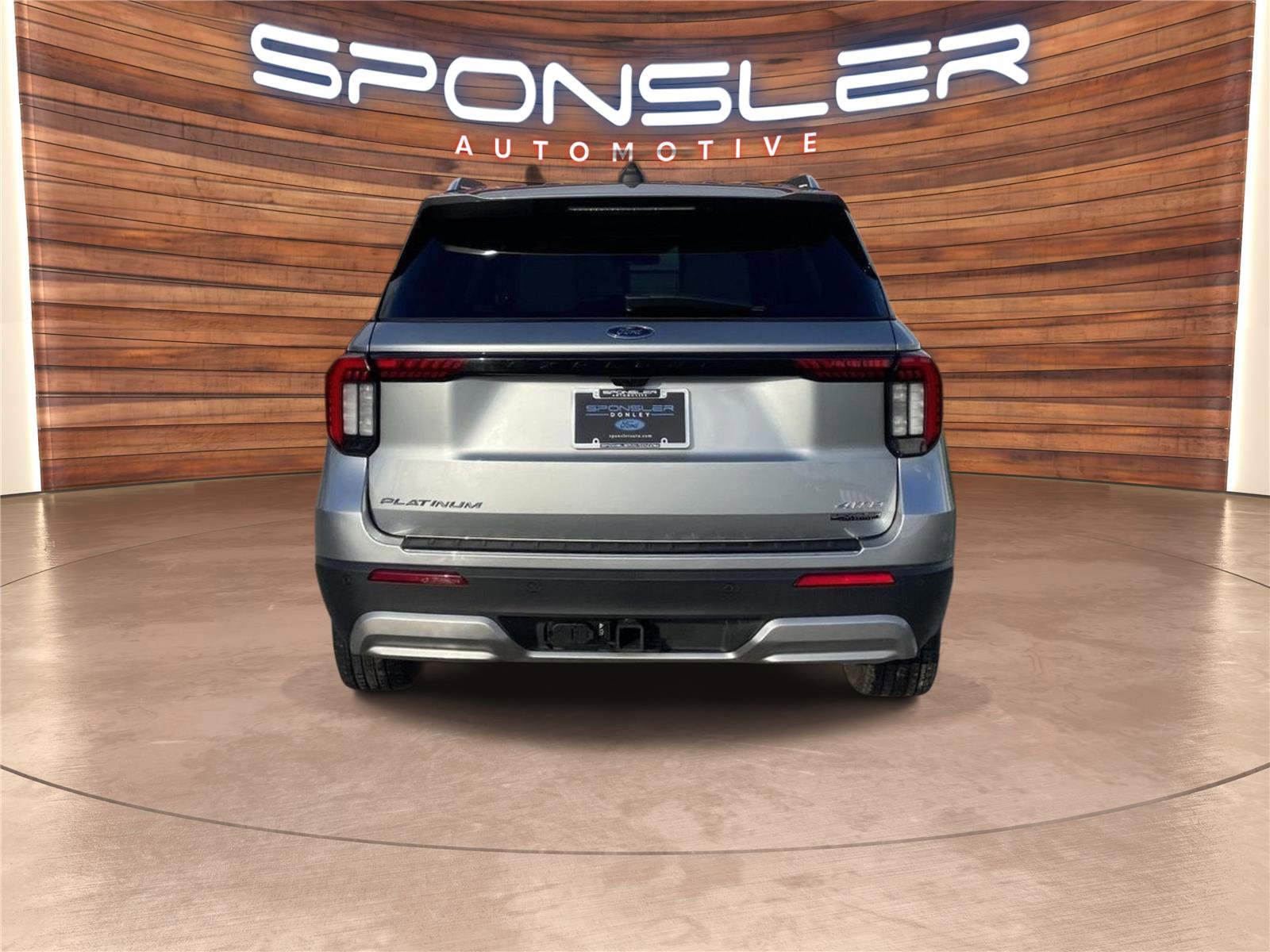 Used 2025 Ford Explorer Platinum w/ LUX Leather Package image 6