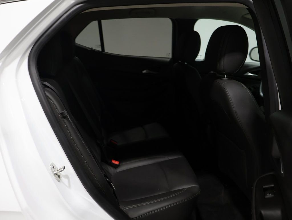 Used 2024 Buick Encore GX Sport Touring image 21