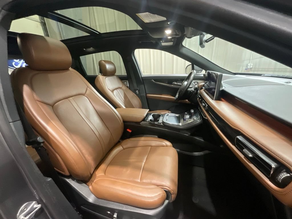 Used 2023 Lincoln Nautilus Reserve w/ Equipment Group 202A AWD/4WD image 15