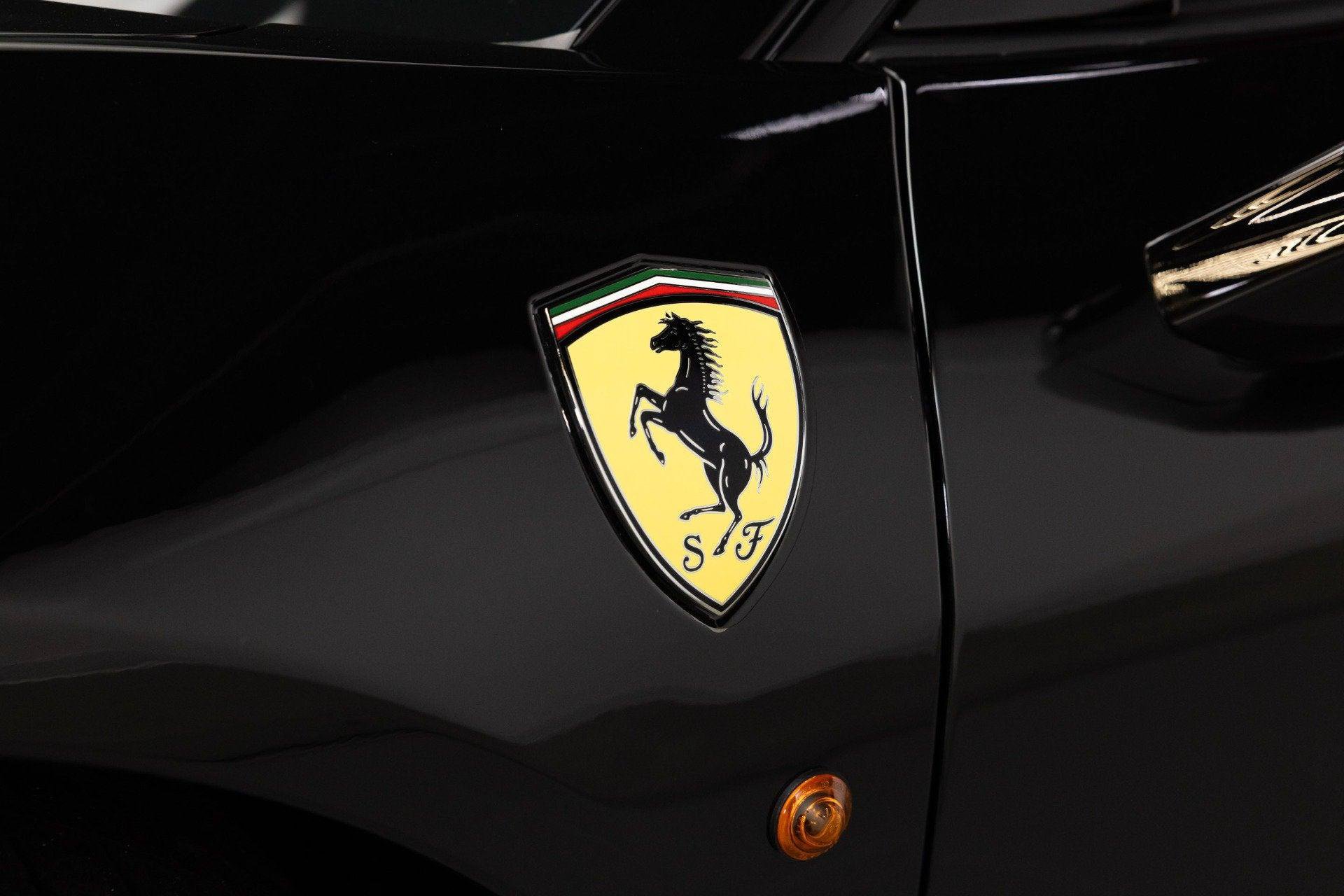 Certified 2015 Ferrari 458 Italia Coupe RWD image 23