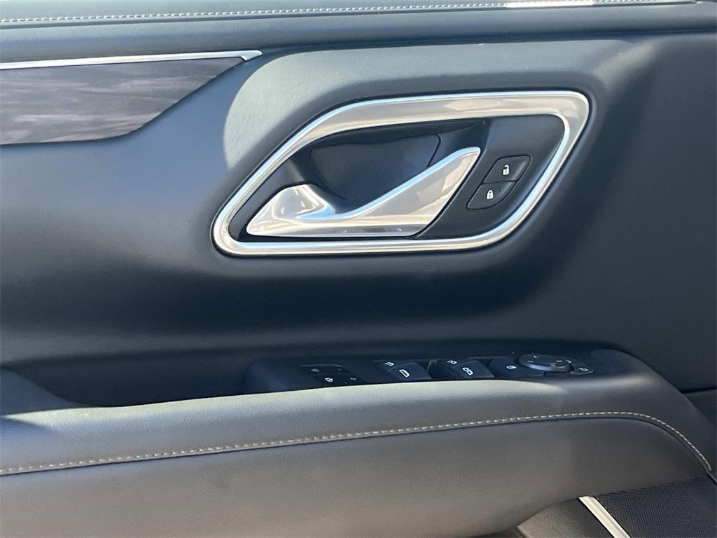 Used 2024 Chevrolet Tahoe LT image 11