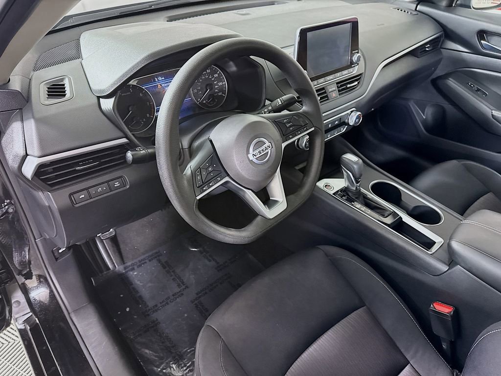 Used 2022 Nissan Altima 2.5 SV image 16