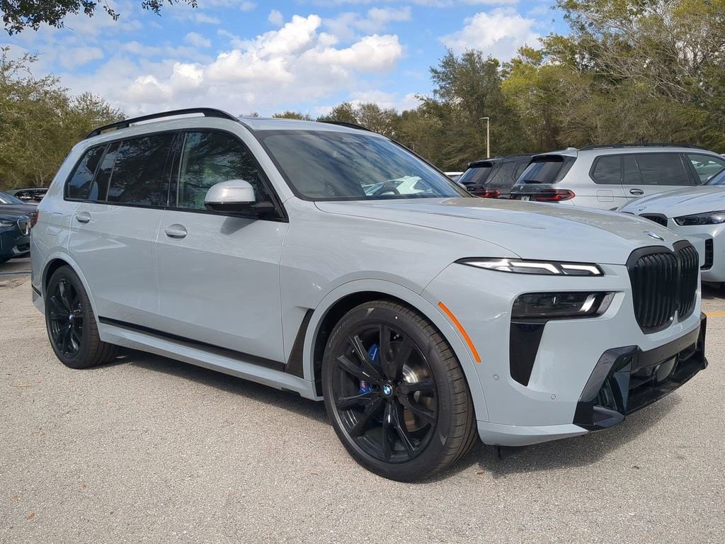 New 2026 BMW X7 xDrive40i w/ M Sport Package image 2