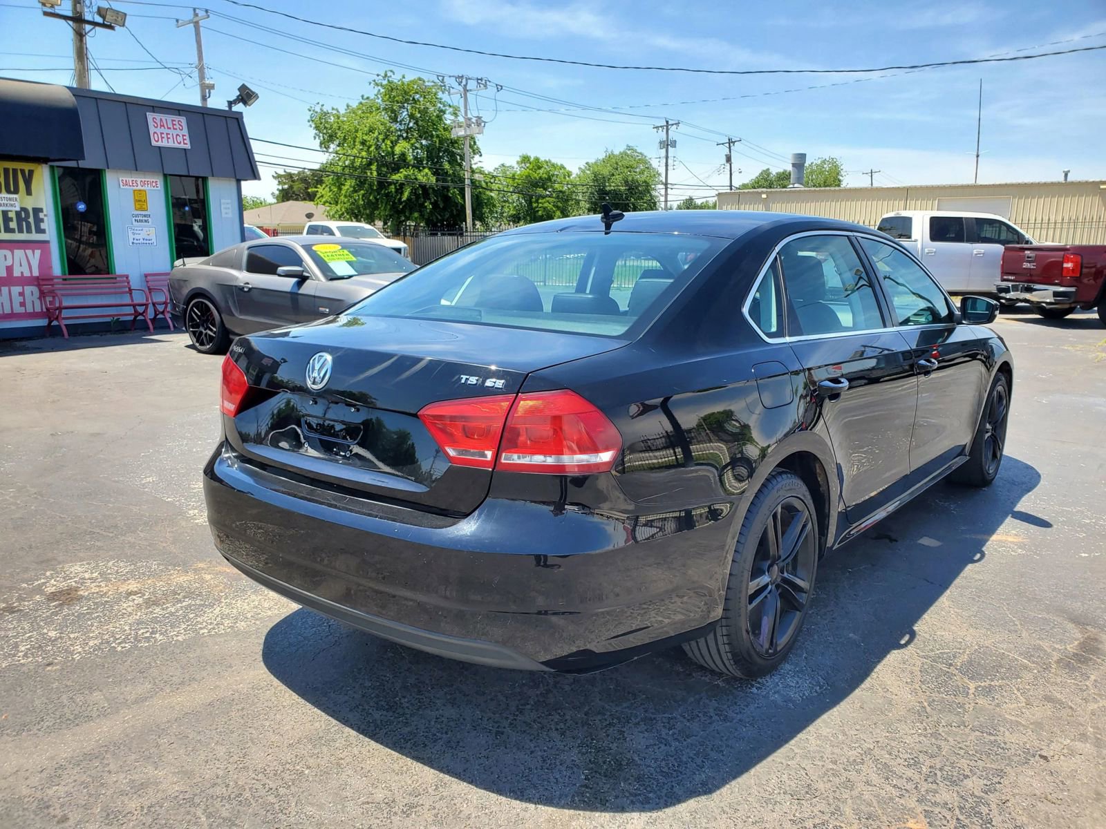 Used 2014 Volkswagen Passat 1.8T SE image 6