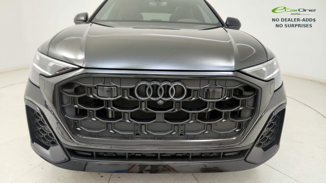 Used 2024 Audi Q8 Premium Plus AWD/4WD image 24