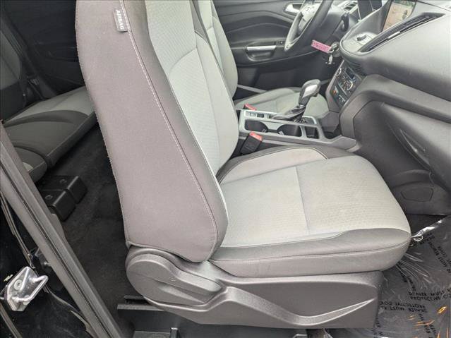 Used 2018 Ford Escape SE w/ SE Sync 3 Package AWD/4WD image 21