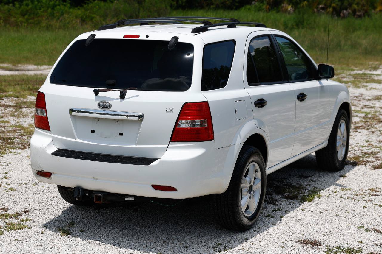Used 2007 Kia Sorento 2WD image 11