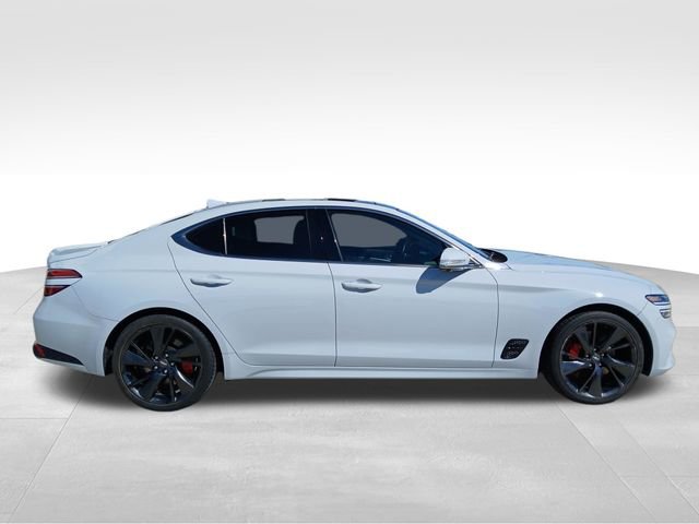 Used 2022 Genesis G70 3.3T w/ Sport Prestige Package image 6