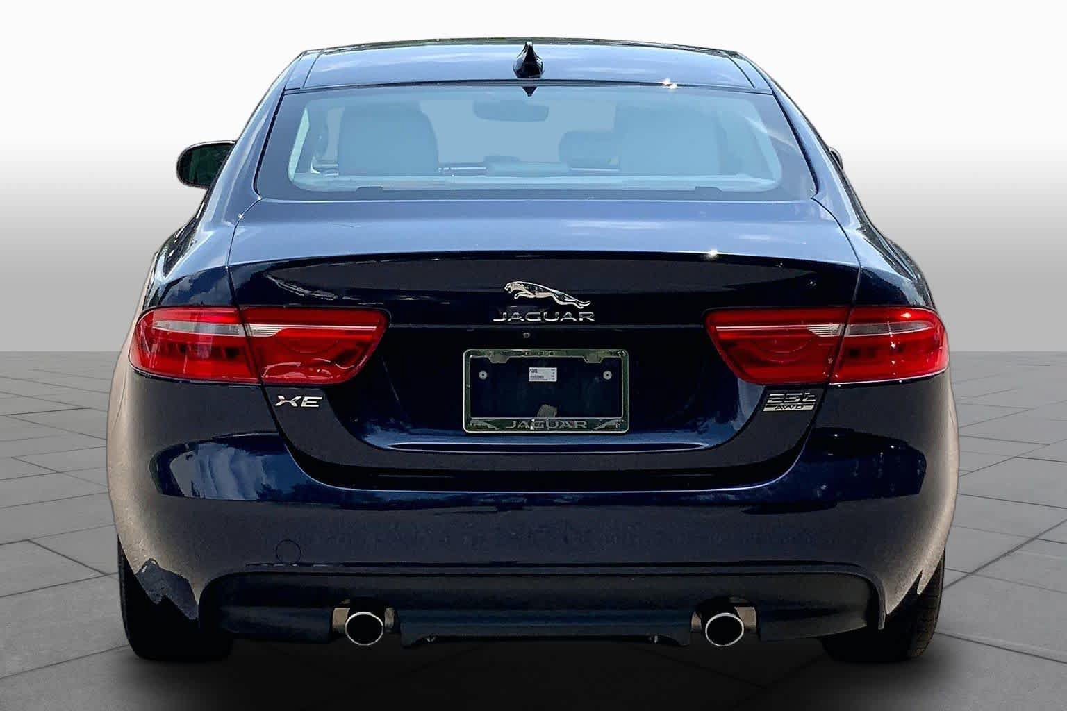 Used 2019 Jaguar XE Premium AWD/4WD image 5