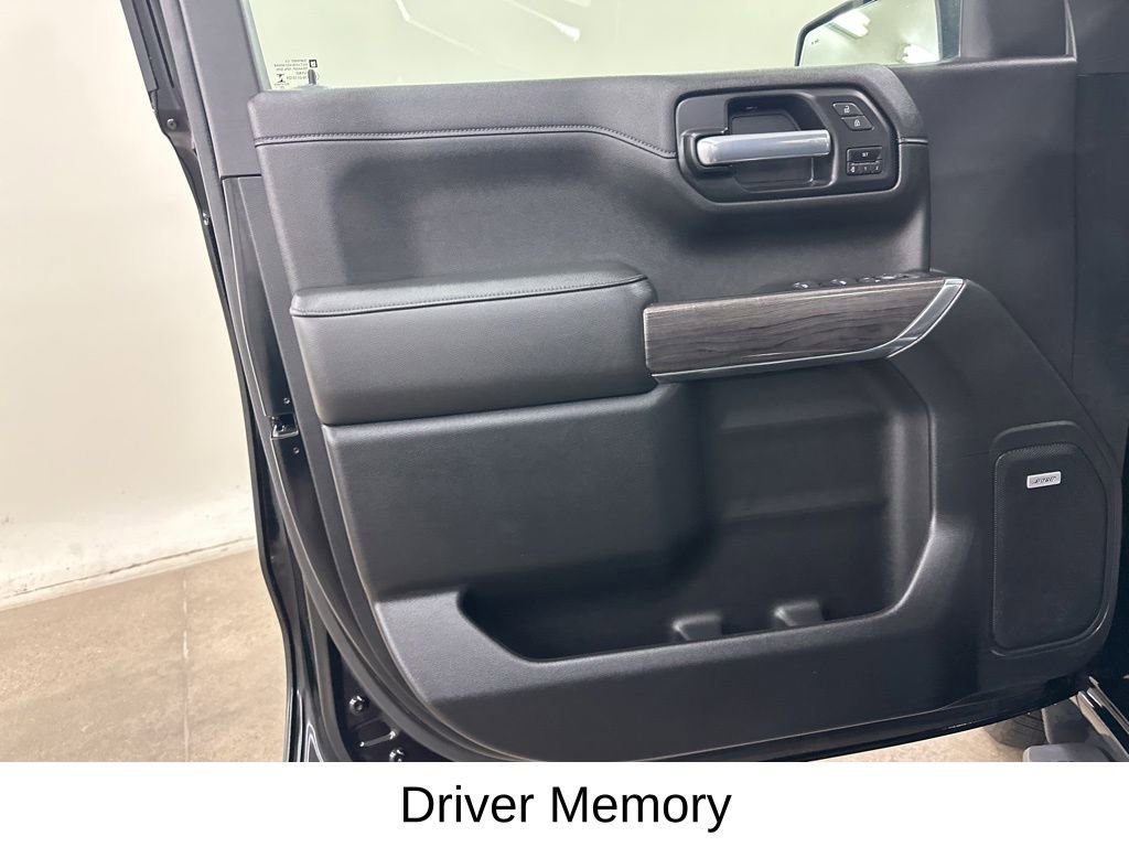 Used 2021 Chevrolet Silverado 1500 LTZ w/ Safety Package II image 33