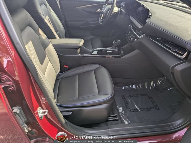 Used 2024 Buick Envista Sport Touring w/ Convenience I Package FWD image 30