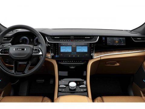 New 2026 Jeep Grand Cherokee Limited image 3