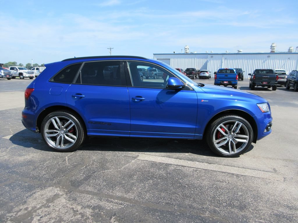 Used 2016 Audi SQ5 Premium Plus w/ Technology Package AWD/4WD image 5