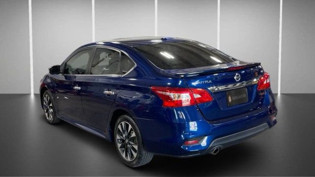 Used 2019 Nissan Sentra SR FWD image 8