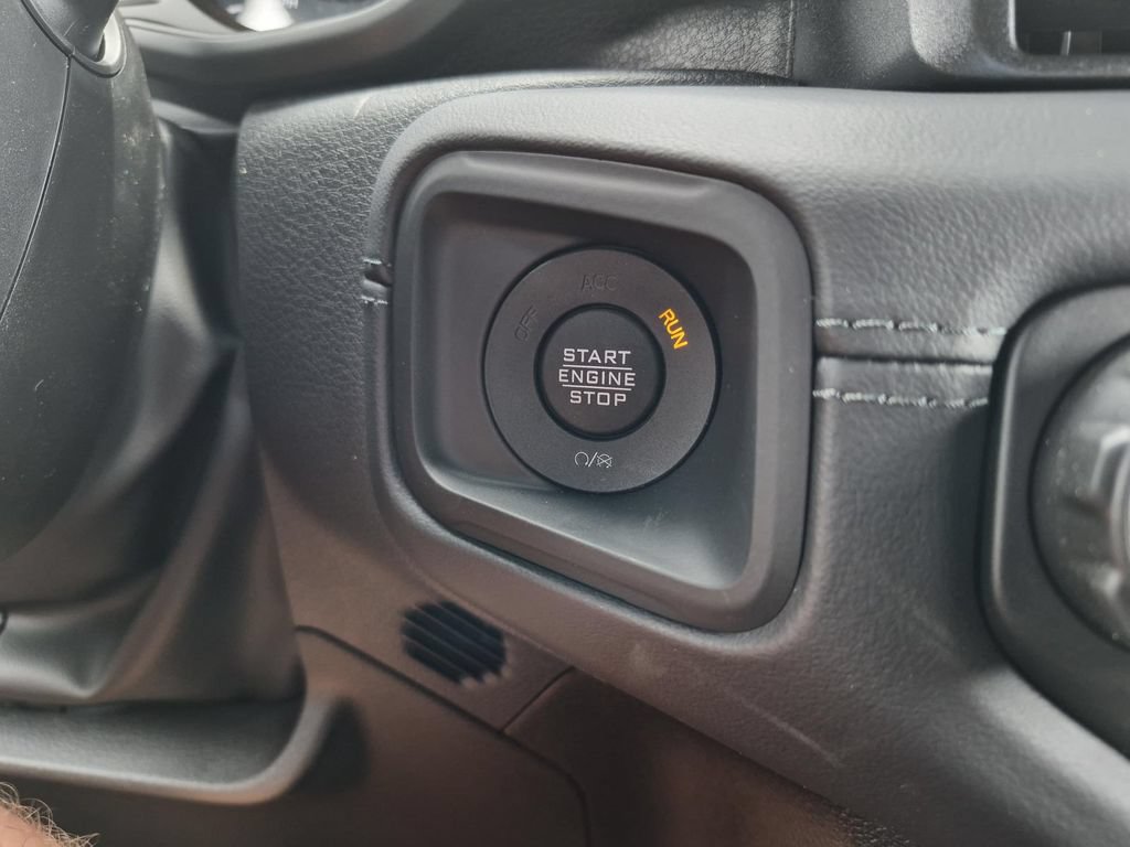 New 2026 Jeep Wrangler Unlimited Sahara AWD/4WD image 26
