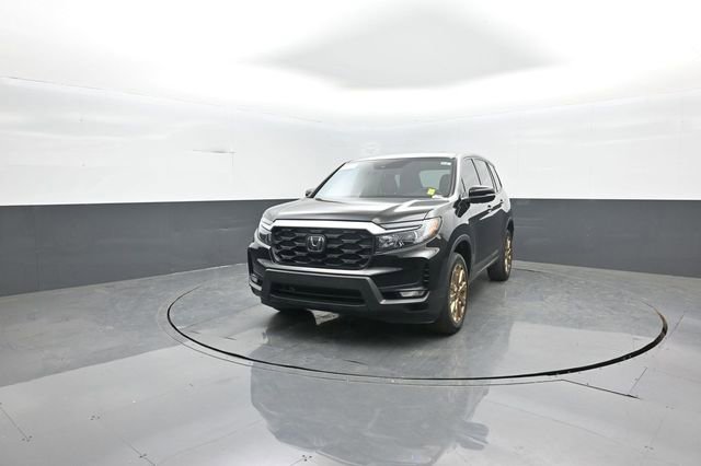 Used 2023 Honda Passport EX-L image 3