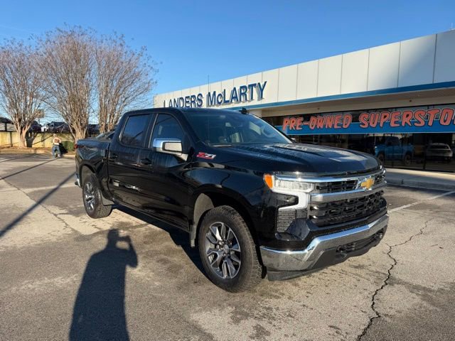 Used 2024 Chevrolet Silverado 1500 LT
