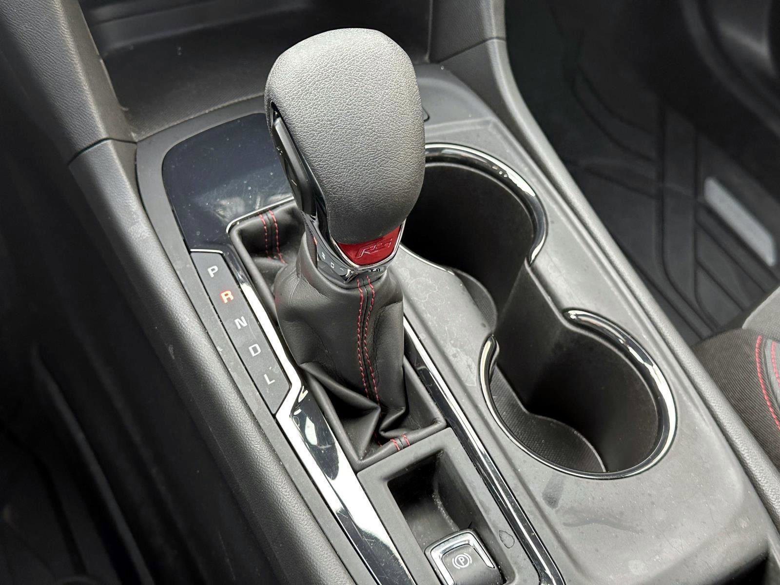 Certified 2023 Chevrolet Equinox RS w/ LPO, Floor Liner Package image 27