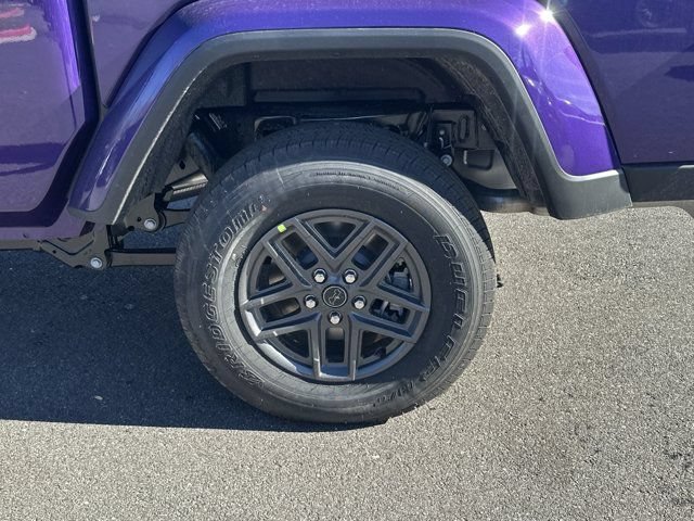 New 2026 Jeep Gladiator Sport AWD/4WD image 21