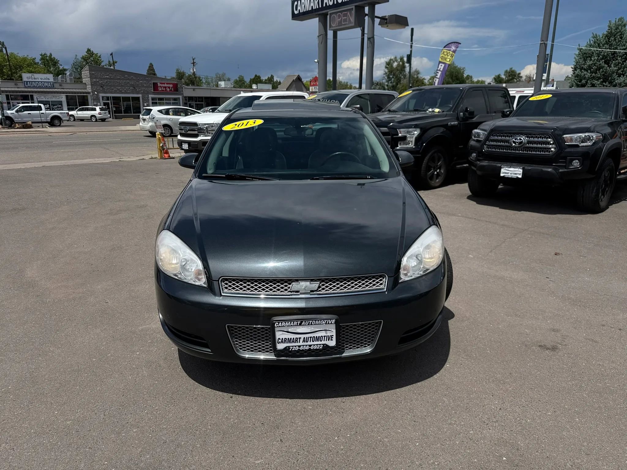 Used 2013 Chevrolet Impala LT w/ LT Sunroof Package FWD image 4
