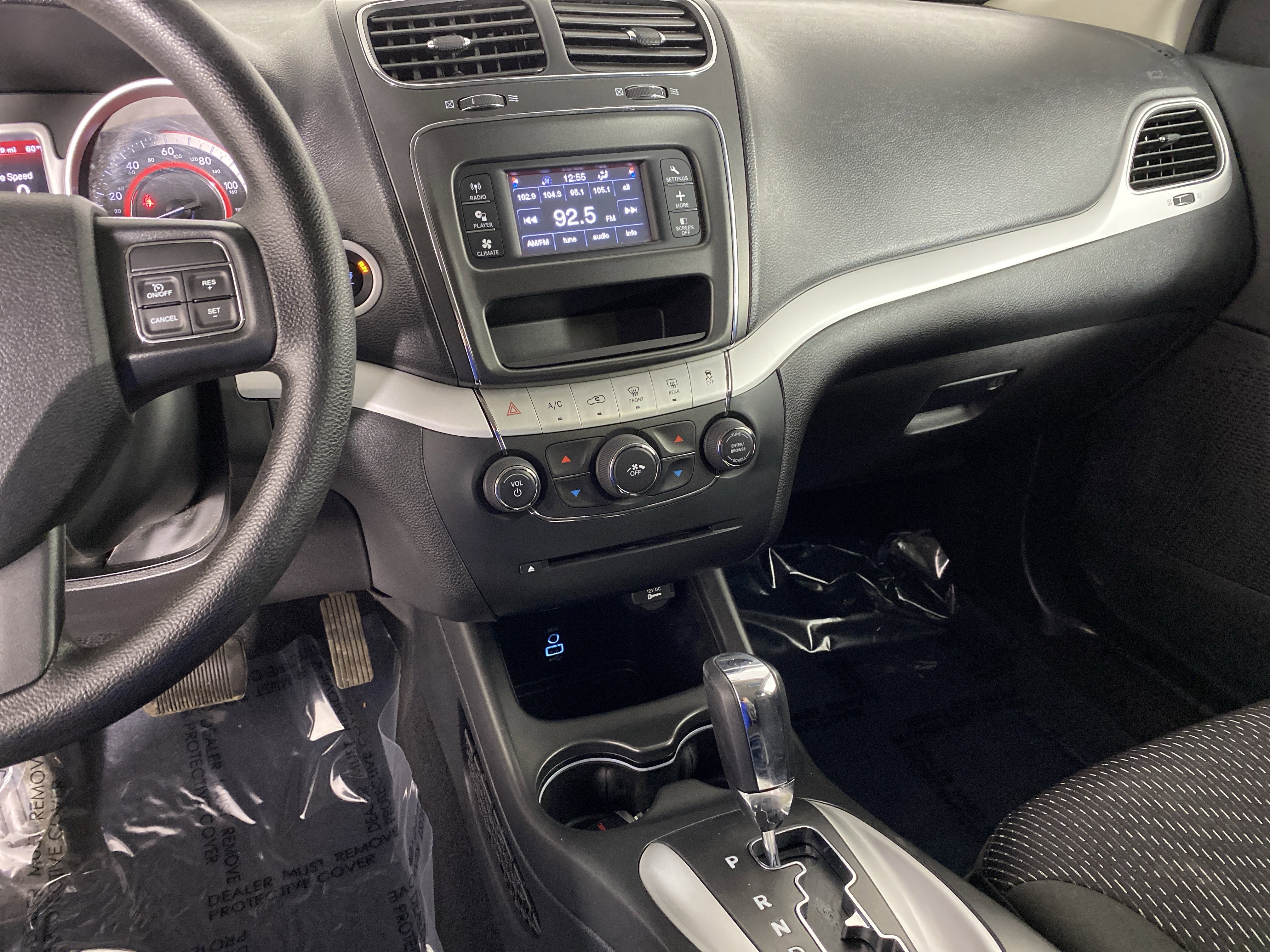 Used 2020 Dodge Journey SE image 23