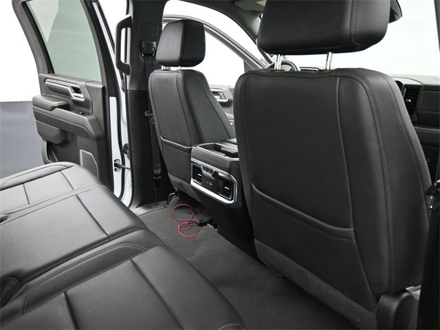 Used 2024 Chevrolet Silverado 2500 LTZ w/ LTZ Convenience Package image 24