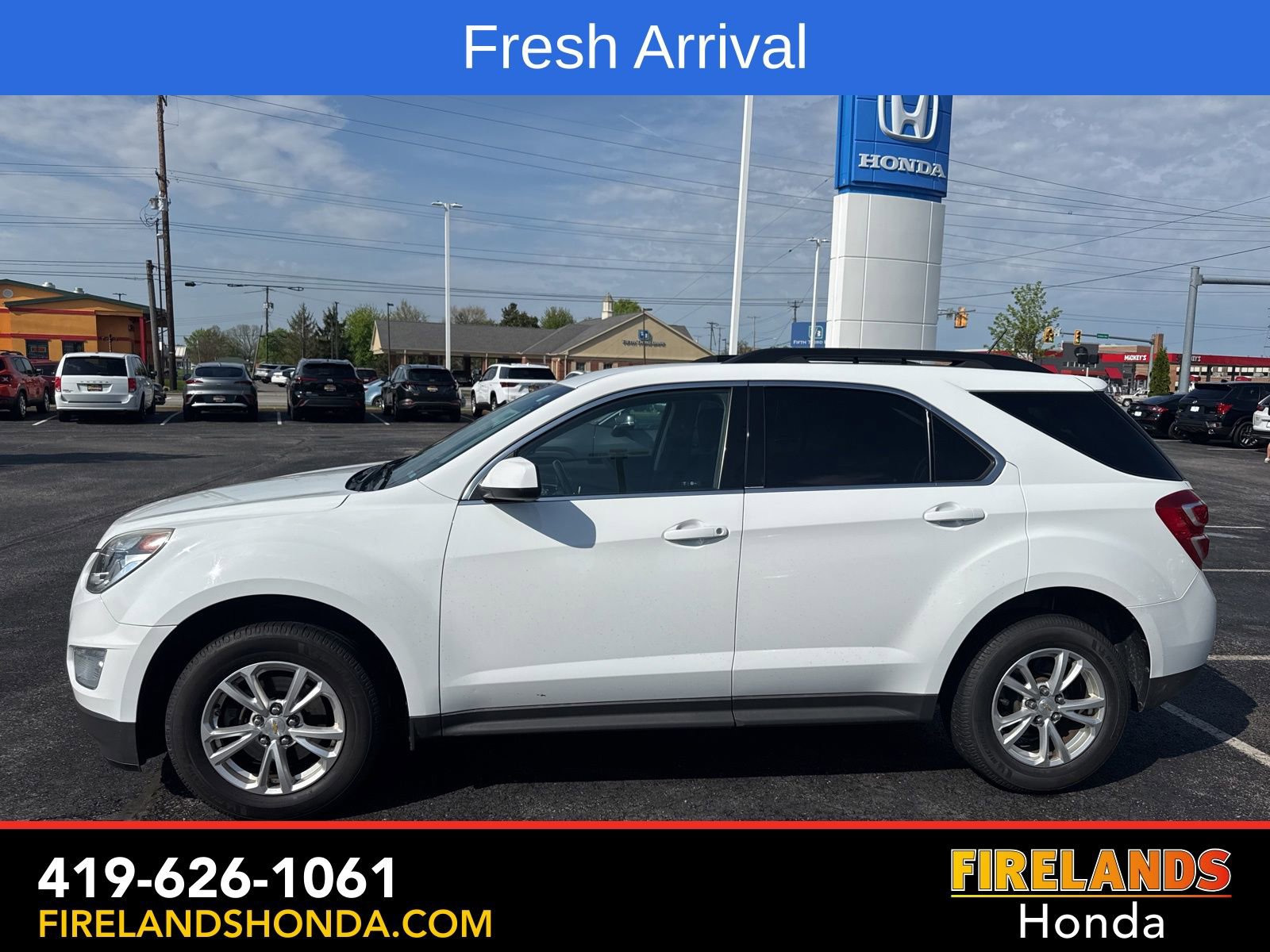 Used 2017 Chevrolet Equinox LT w/ Convenience Package FWD image 1