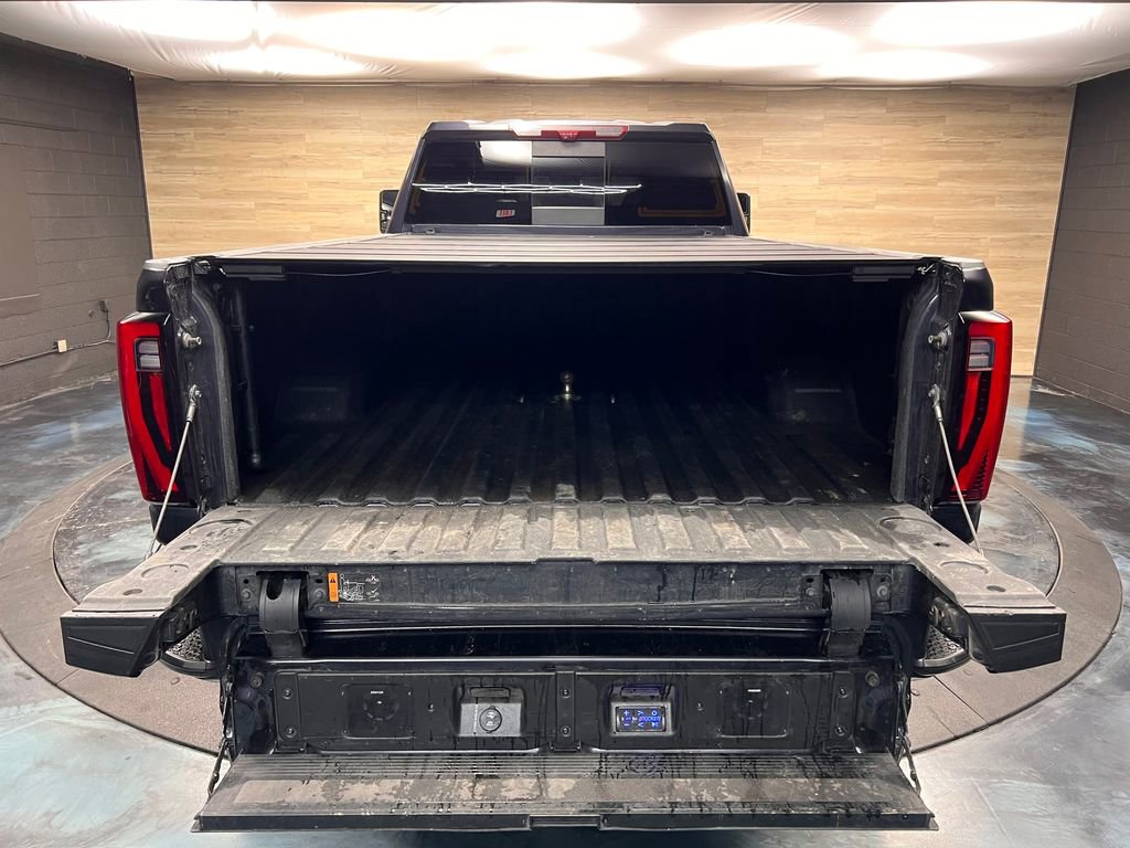 Used 2024 GMC Sierra 3500 Denali Ultimate image 29