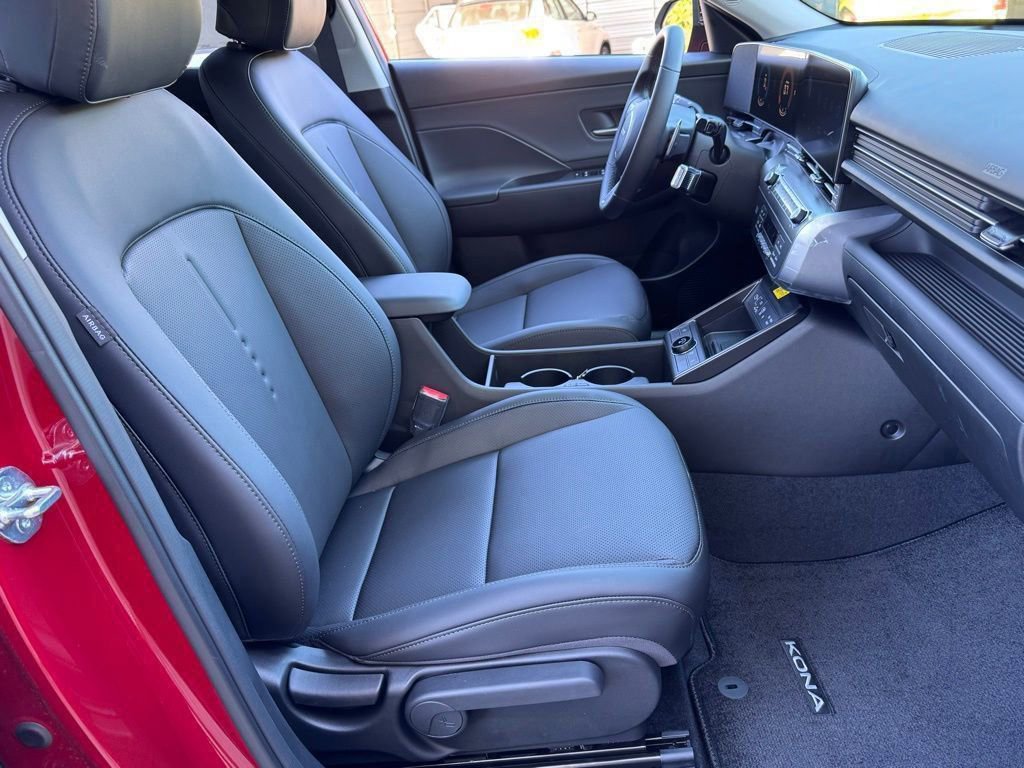 New 2026 Hyundai Kona SEL Premium image 17
