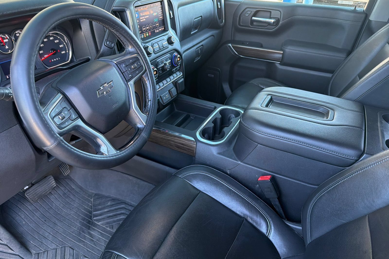 Used 2020 Chevrolet Silverado 1500 RST w/ All-Star Edition AWD/4WD image 10