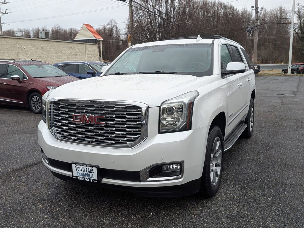 Used 2019 GMC Yukon Denali image 3