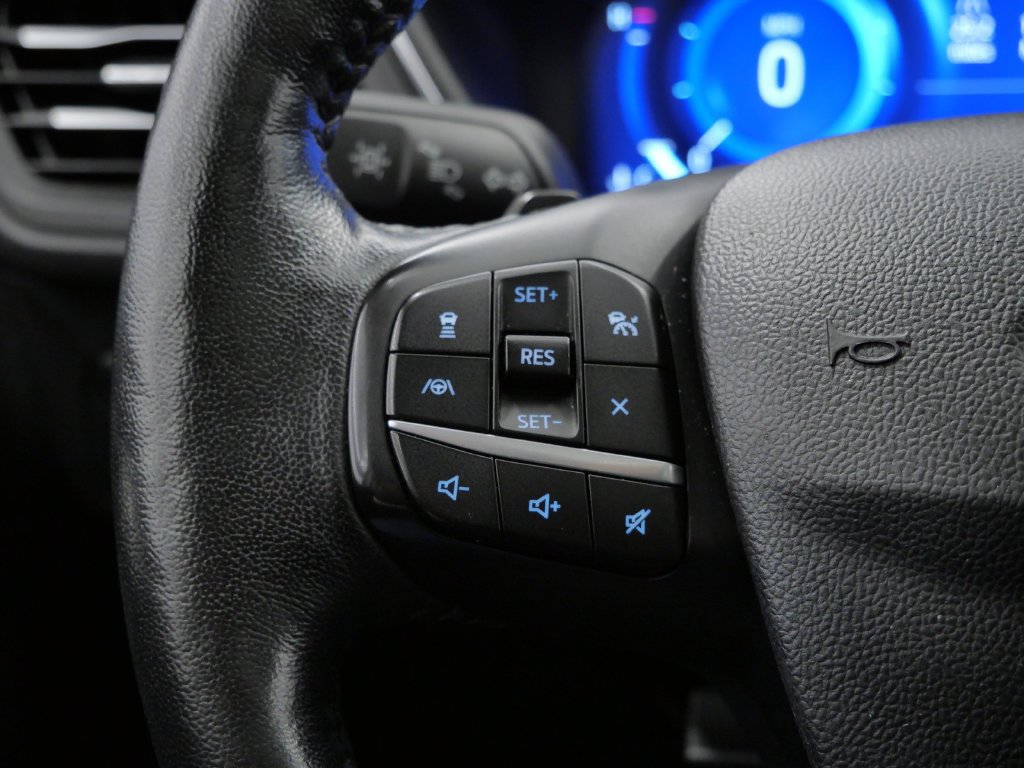 Used 2020 Ford Escape Titanium AWD/4WD image 21