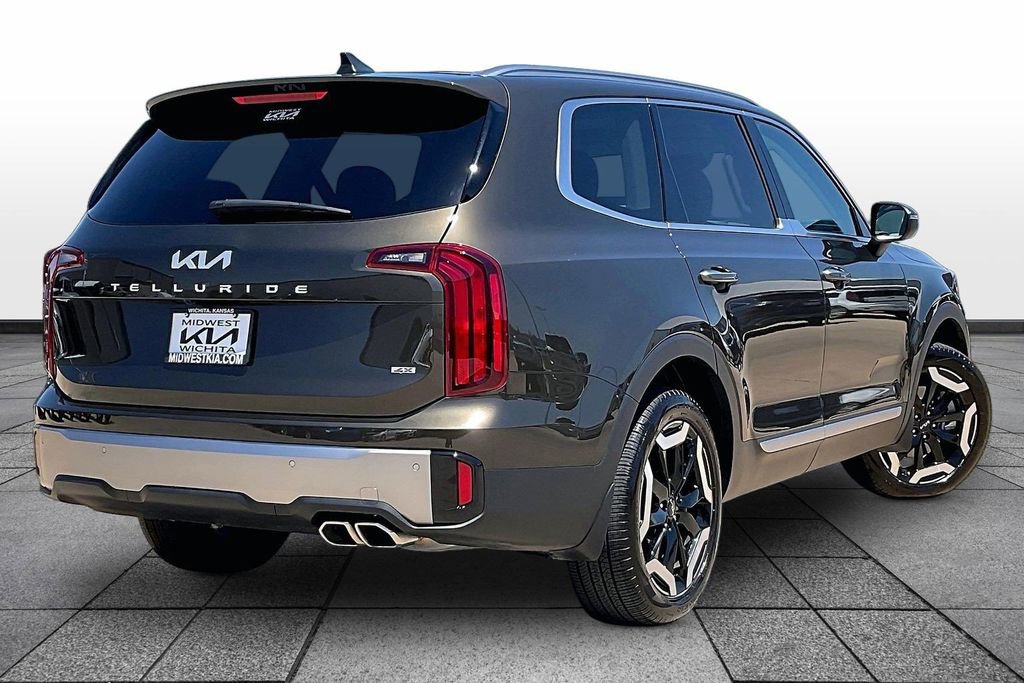 Used 2025 Kia Telluride S AWD/4WD image 12