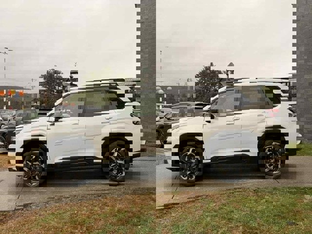 New 2025 Subaru Forester Premium image 9