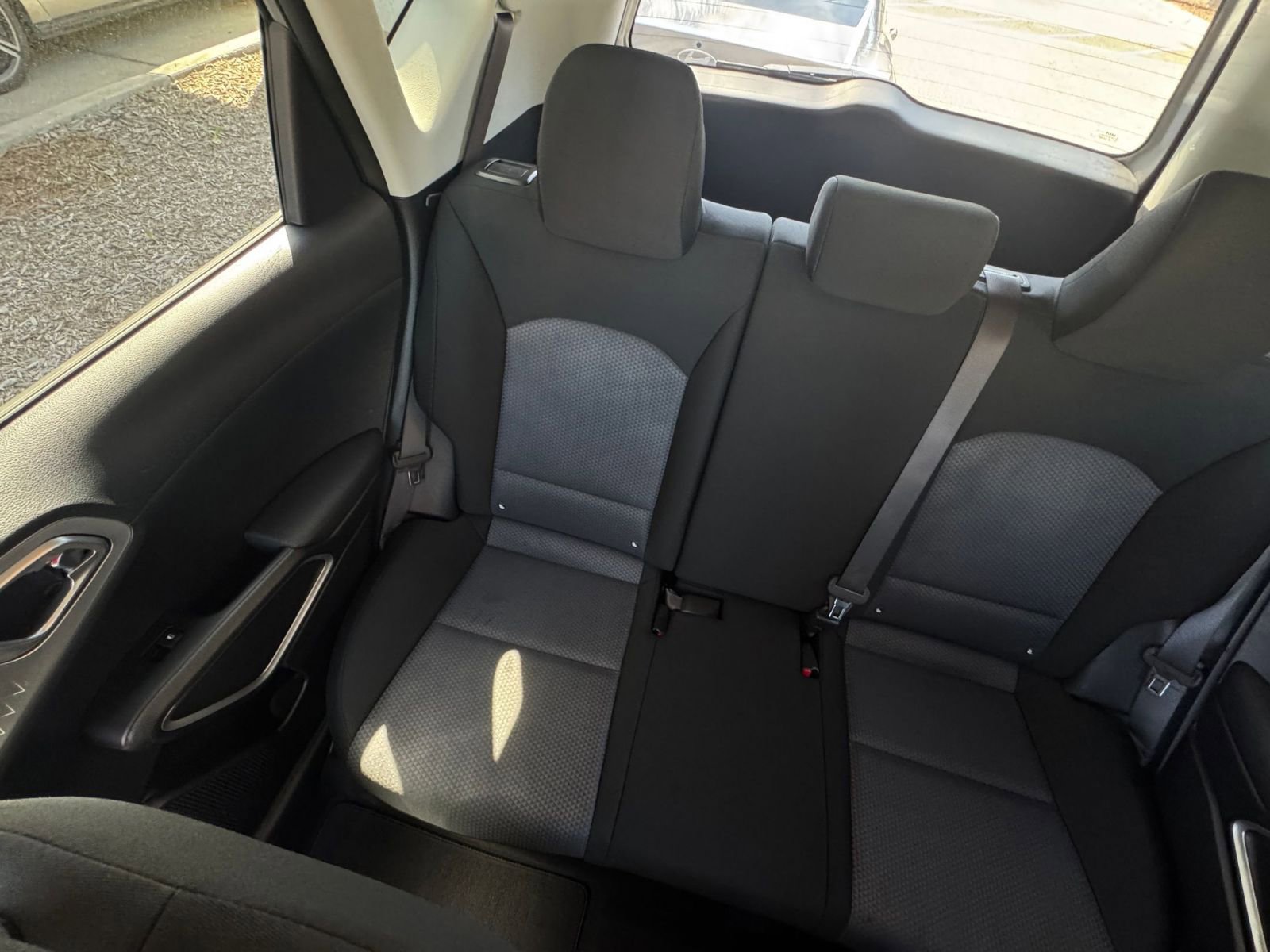 Used 2025 Kia Soul LX w/ LX Technology Package FWD image 37