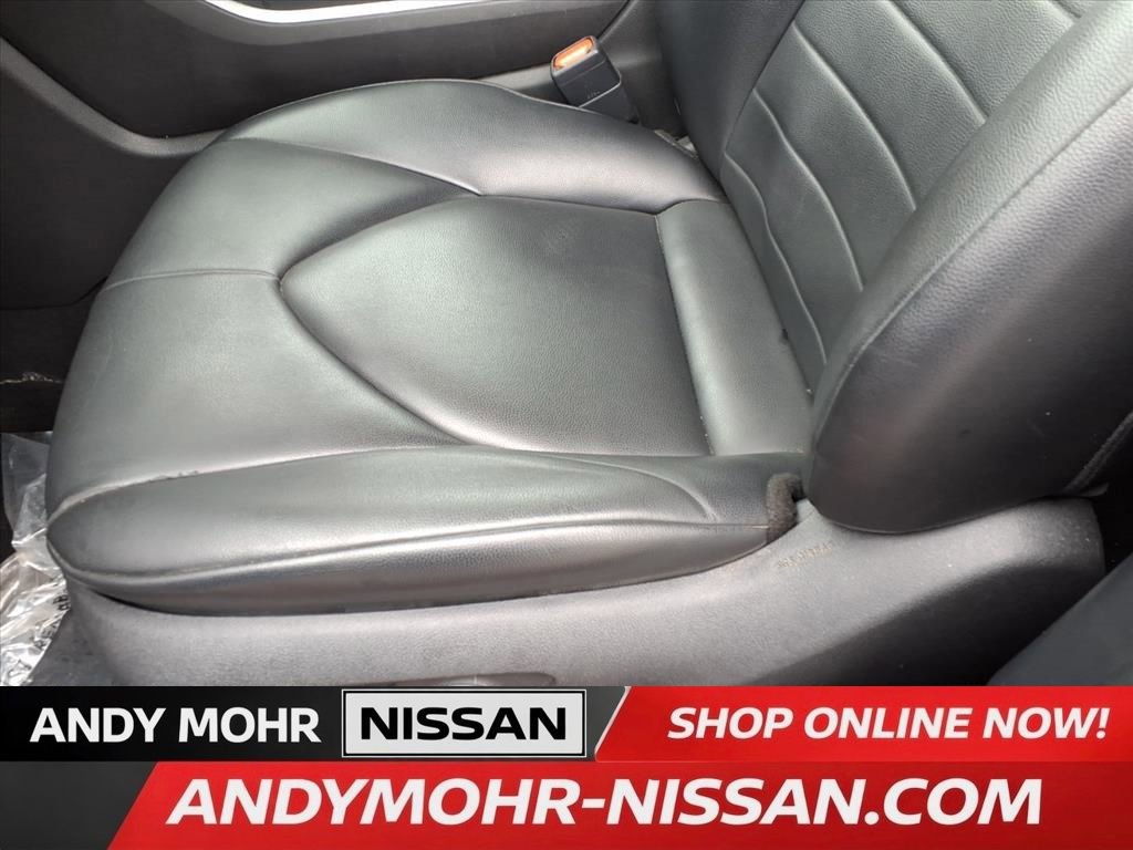 Used 2021 Toyota Highlander XLE image 15