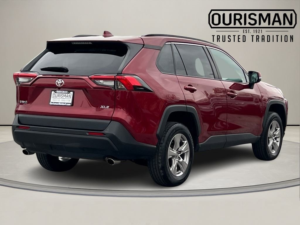Used 2023 Toyota RAV4 XLE image 5