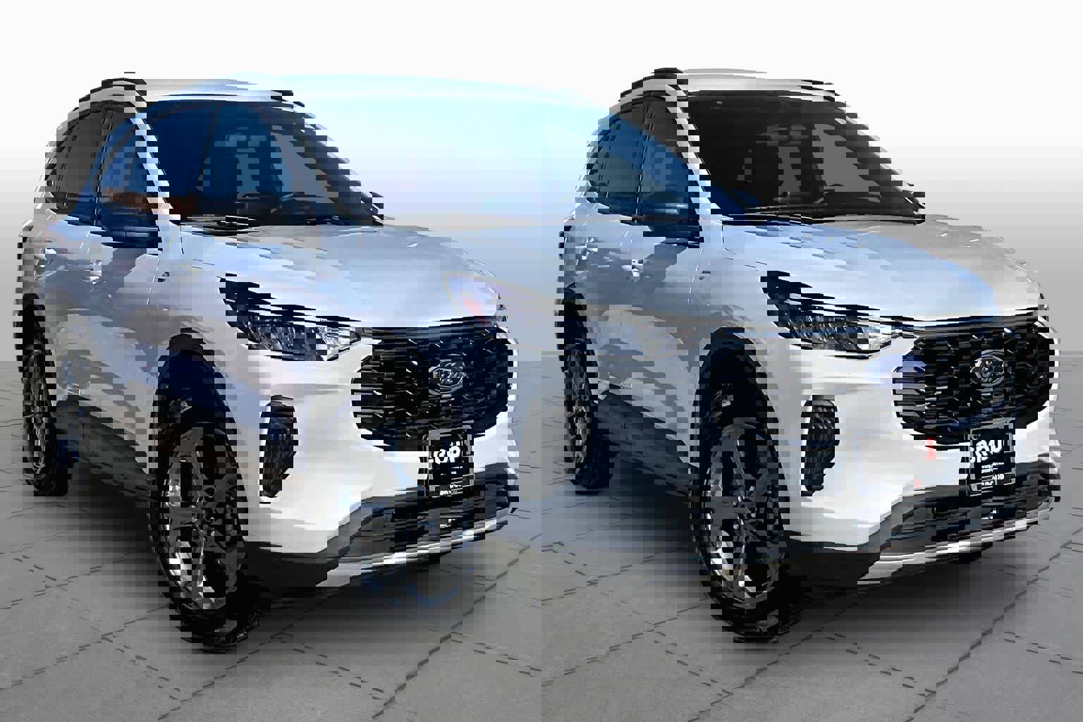 Used 2025 Ford Escape ST-Line FWD image 3