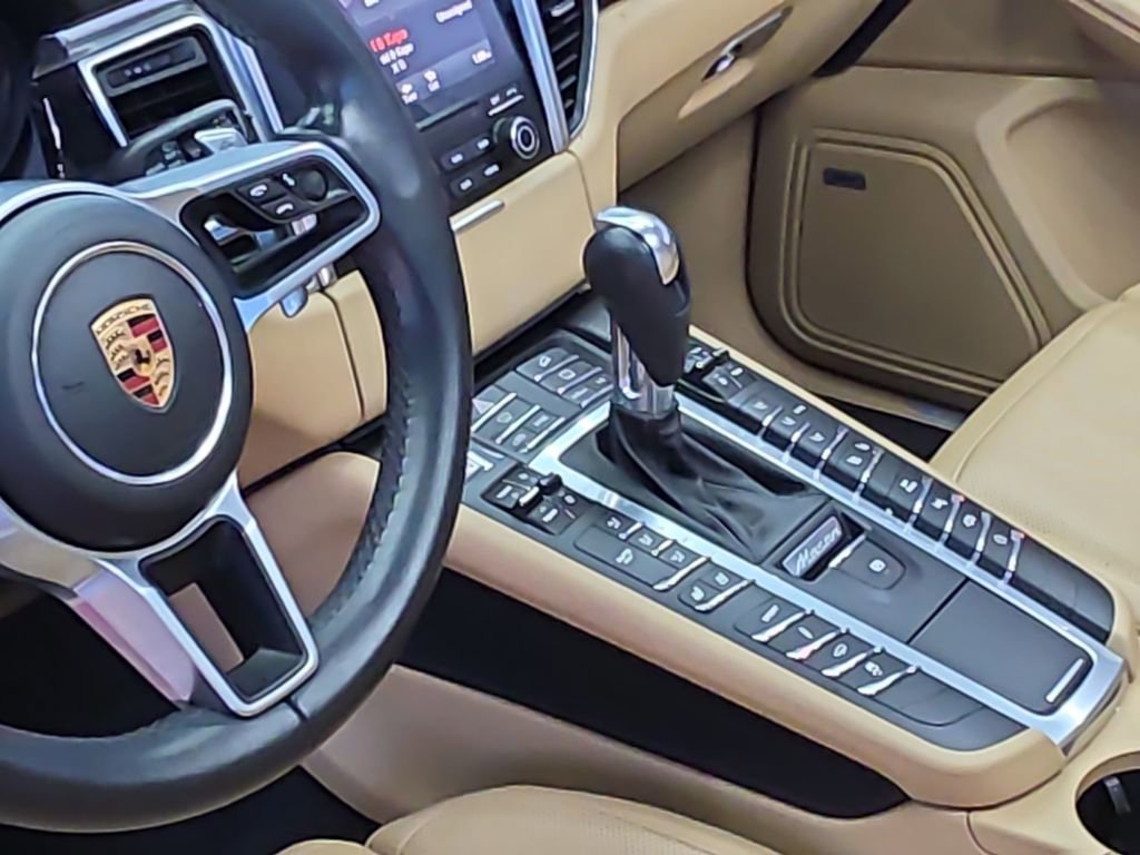 Used 2017 Porsche Macan GTS image 16