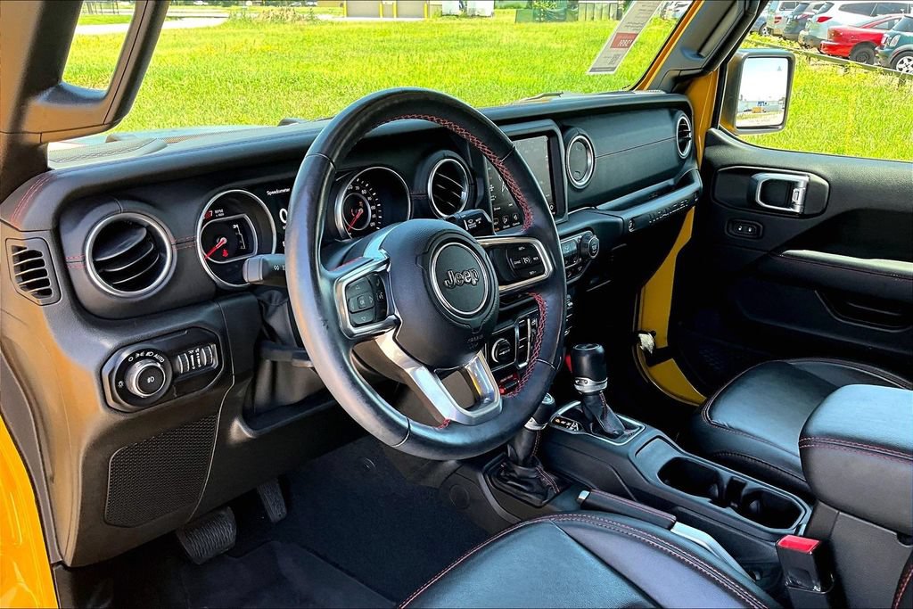 Used 2020 Jeep Wrangler Unlimited Rubicon w/ Quick Order Package 28Y Recon AWD/4WD image 13