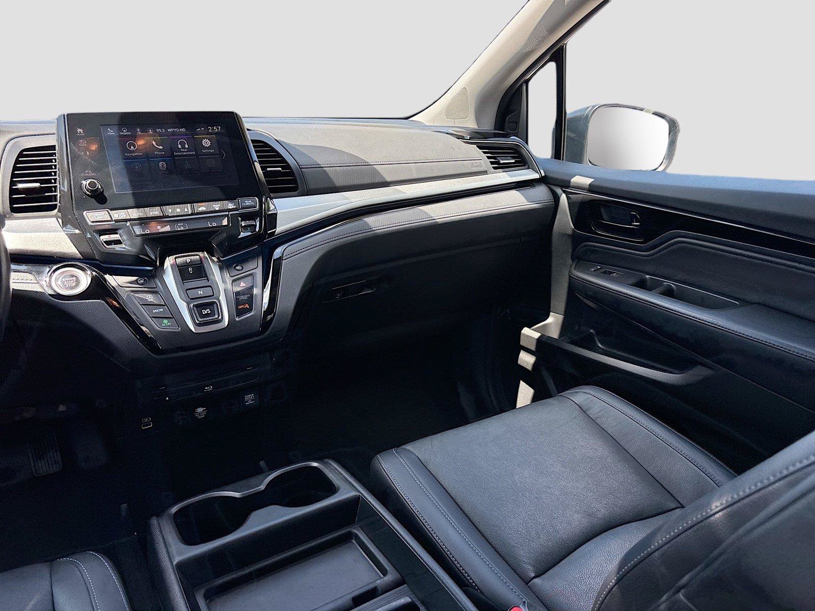 Certified 2022 Honda Odyssey Touring image 28