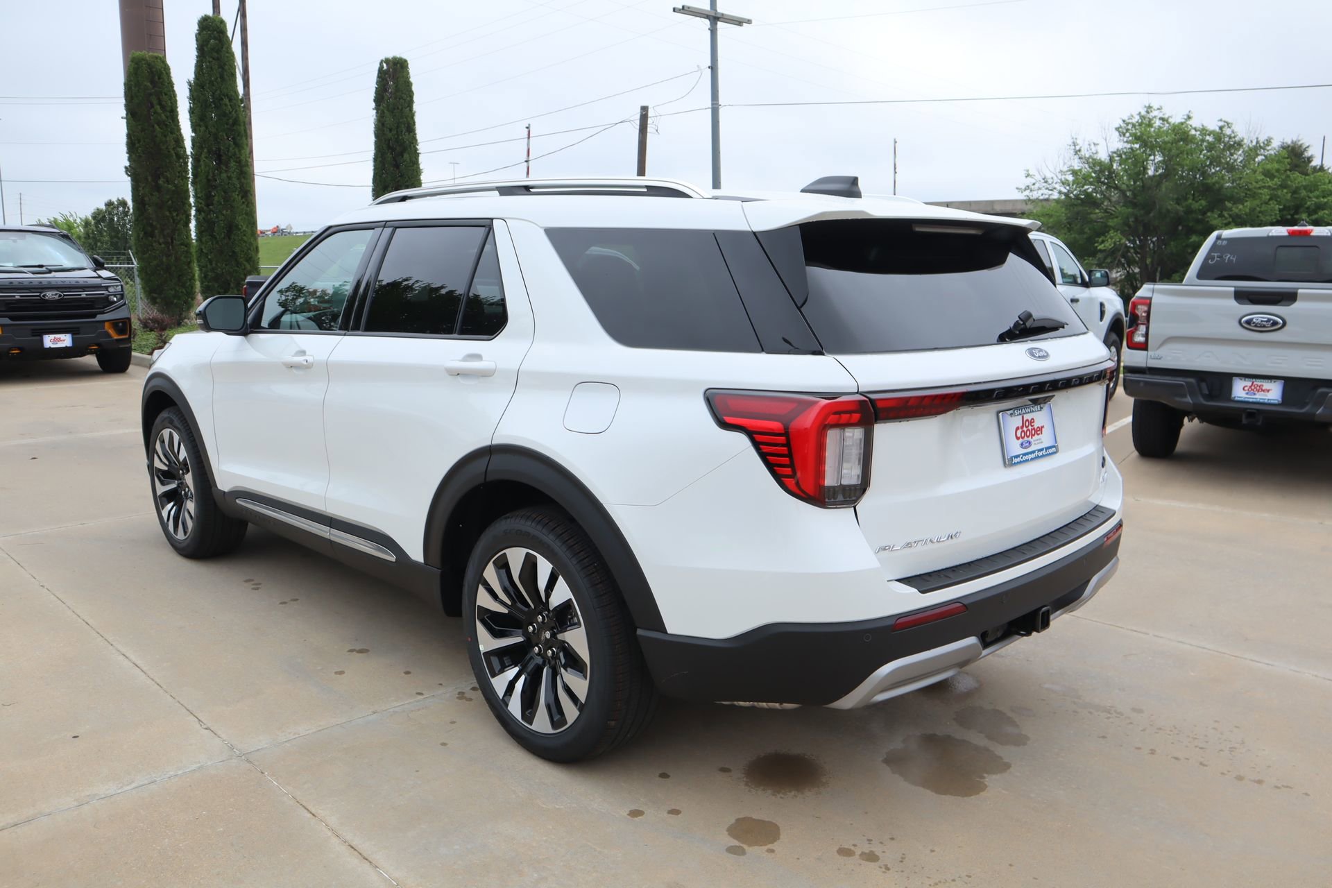 New 2026 Ford Explorer Platinum w/ LUX Leather Package AWD/4WD image 26