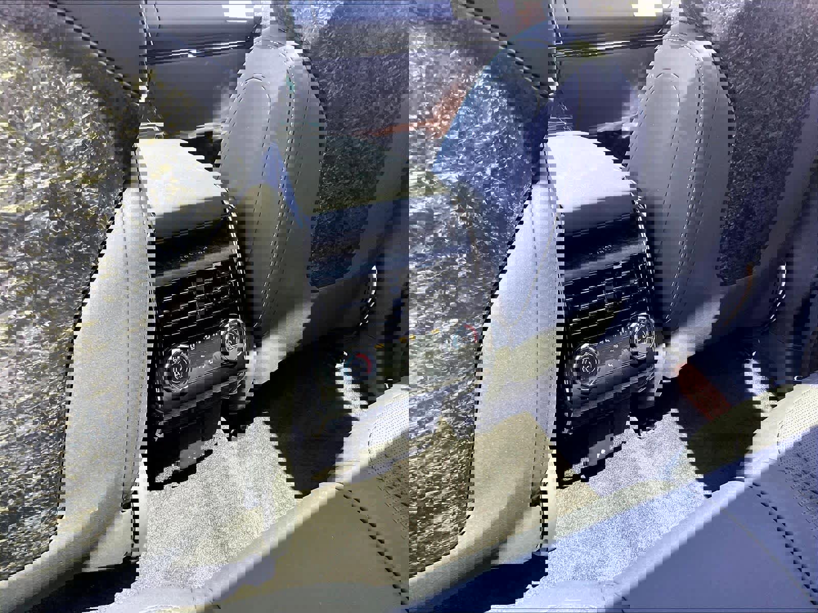 New 2025 Land Rover Range Rover Sport SV Edition Two image 16