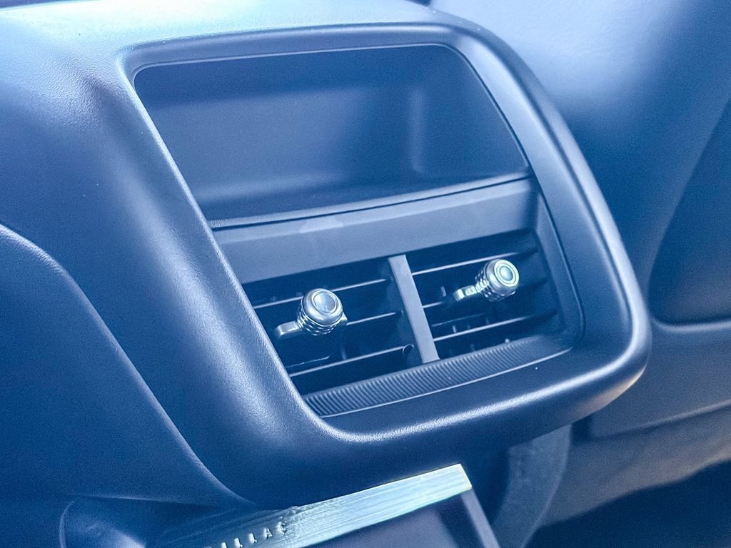 Certified 2024 Cadillac Lyriq Luxury RWD image 18
