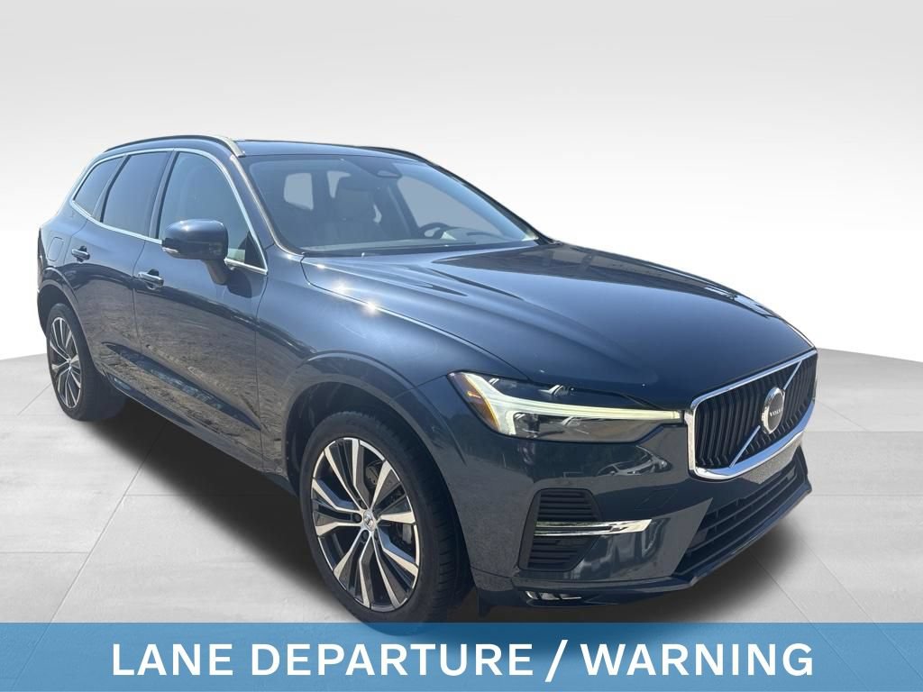 Used 2022 Volvo XC60 B5 Momentum w/ Protection Package Premier FWD image 16
