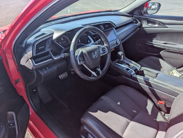 Used 2019 Honda Civic Sport image 12