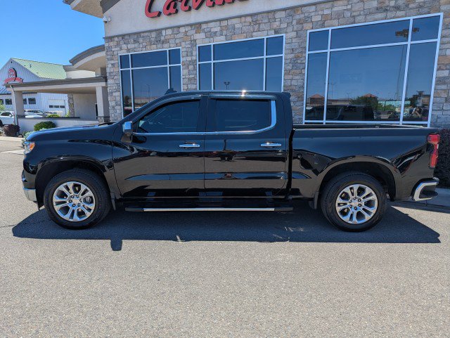 Used 2024 Chevrolet Silverado 1500 LTZ w/ Technology Package AWD/4WD image 2