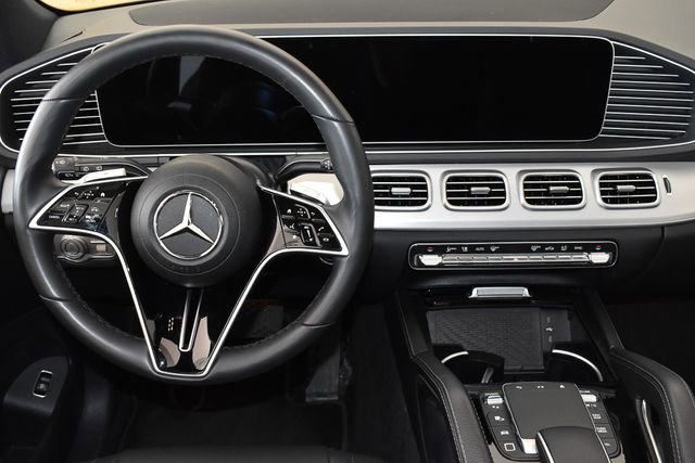Used 2025 Mercedes-Benz GLE 350 4MATIC image 16