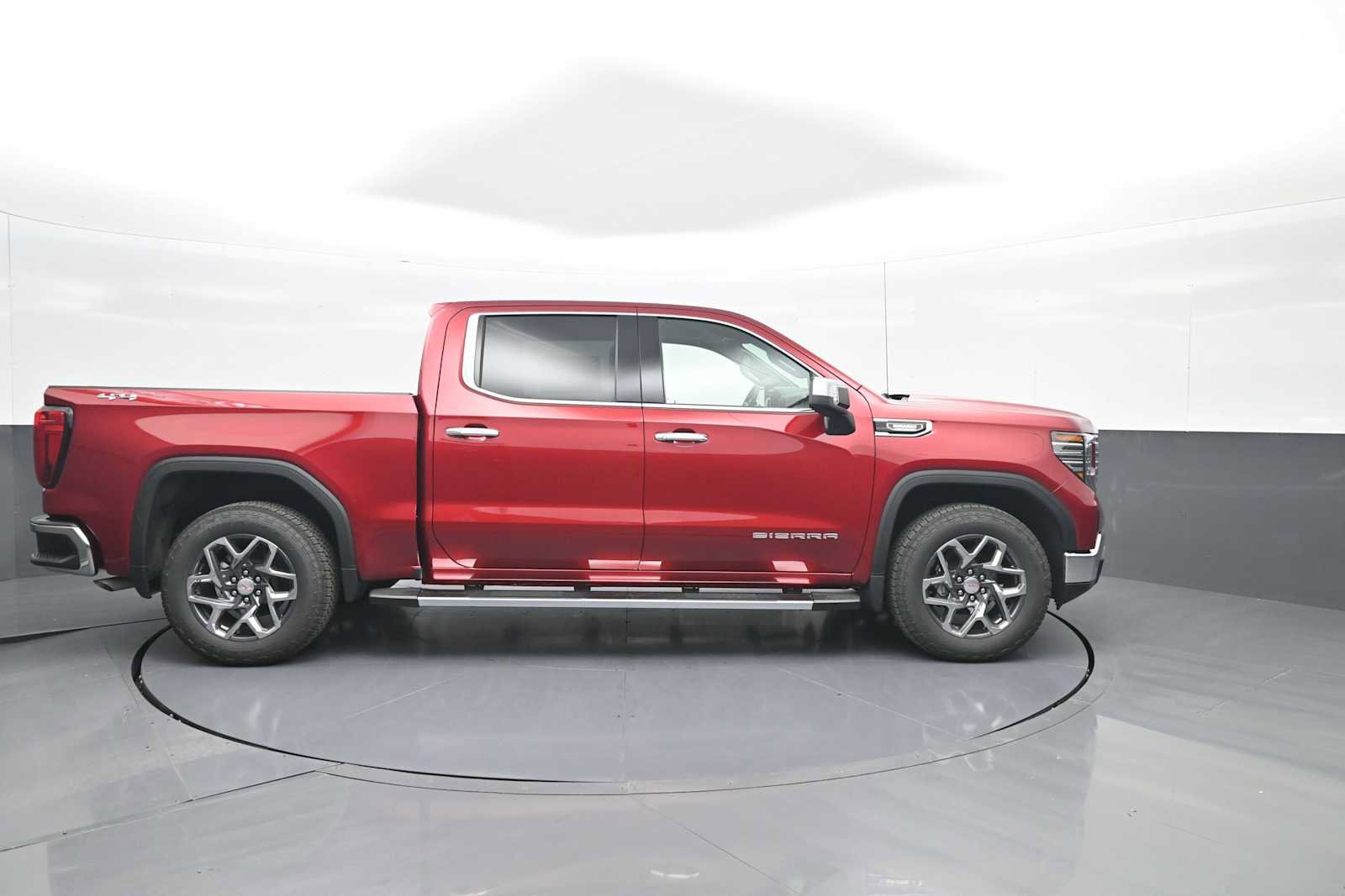 New 2026 GMC Sierra 1500 SLT w/ SLT Premium Package AWD/4WD image 9