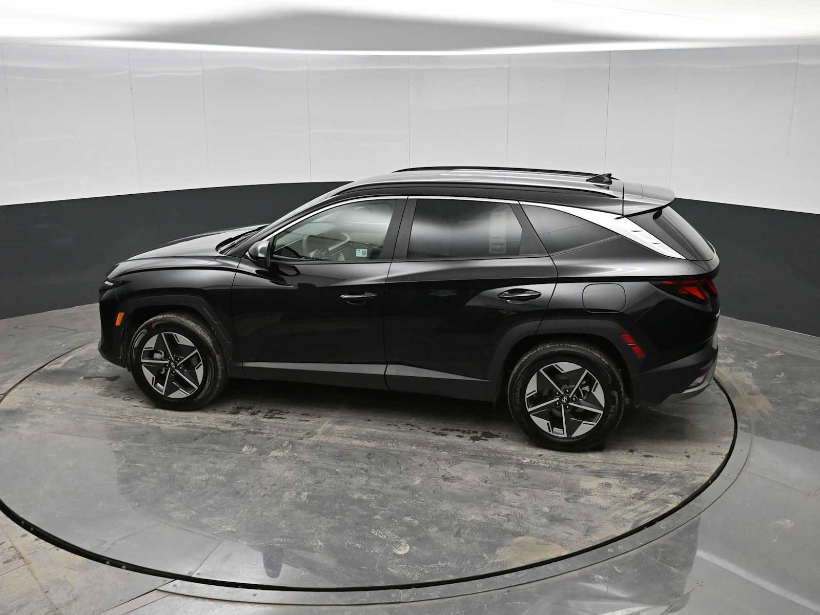 Certified 2025 Hyundai Tucson SEL image 25